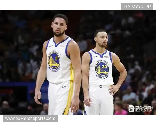 勇士队强势领跑联盟，追逐历史第三冠，勇士连冠阵容